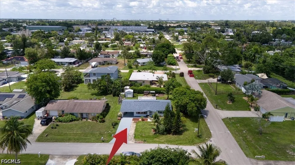 Chandler Avenue Fort Myers, FL 33907