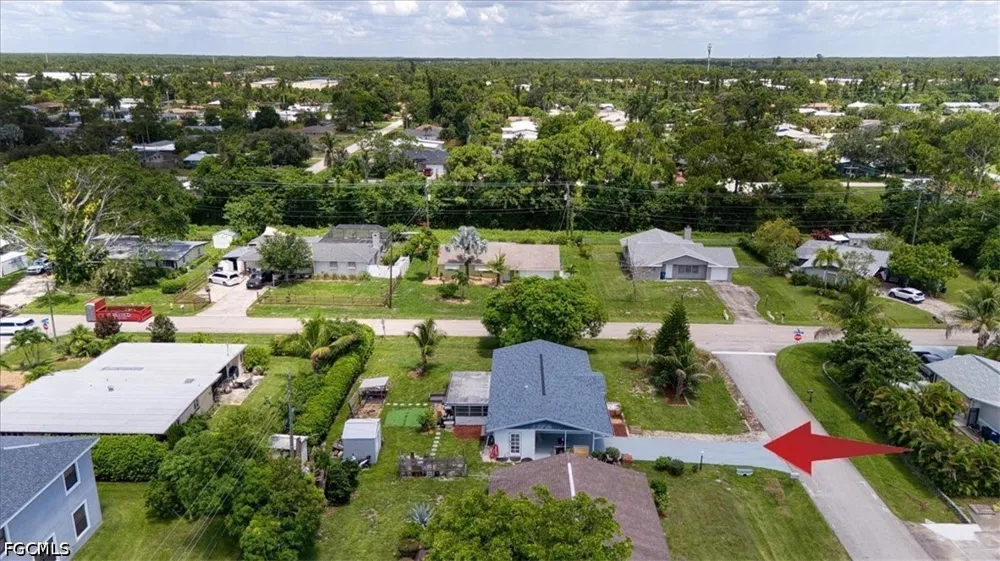 Chandler Avenue Fort Myers, FL 33907