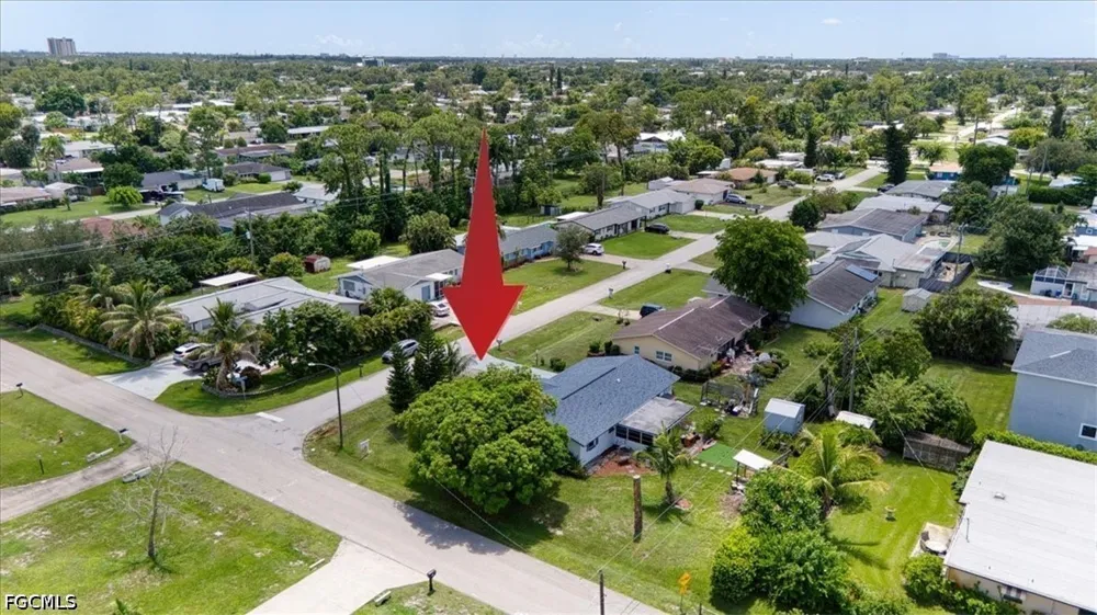 Chandler Avenue Fort Myers, FL 33907