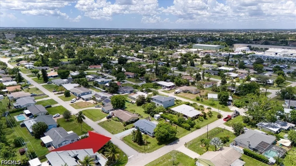 Chandler Avenue Fort Myers, FL 33907