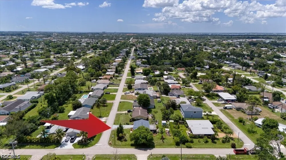Chandler Avenue Fort Myers, FL 33907