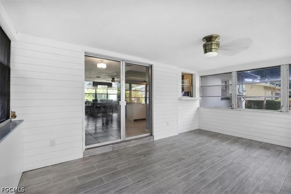 Chandler Avenue Fort Myers, FL 33907