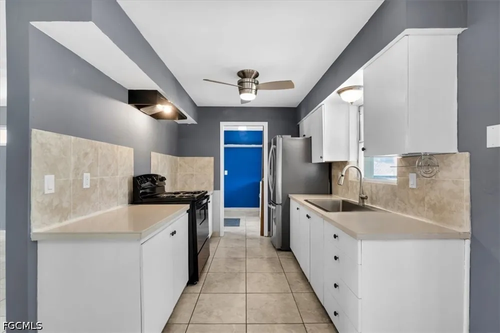 Chandler Avenue Fort Myers, FL 33907