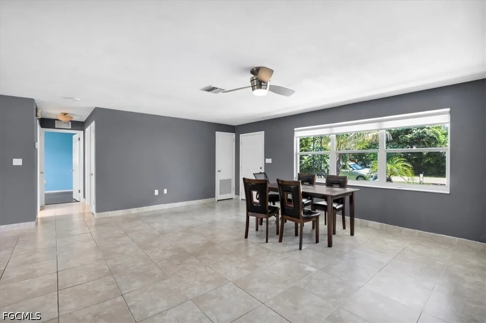 Chandler Avenue Fort Myers, FL 33907