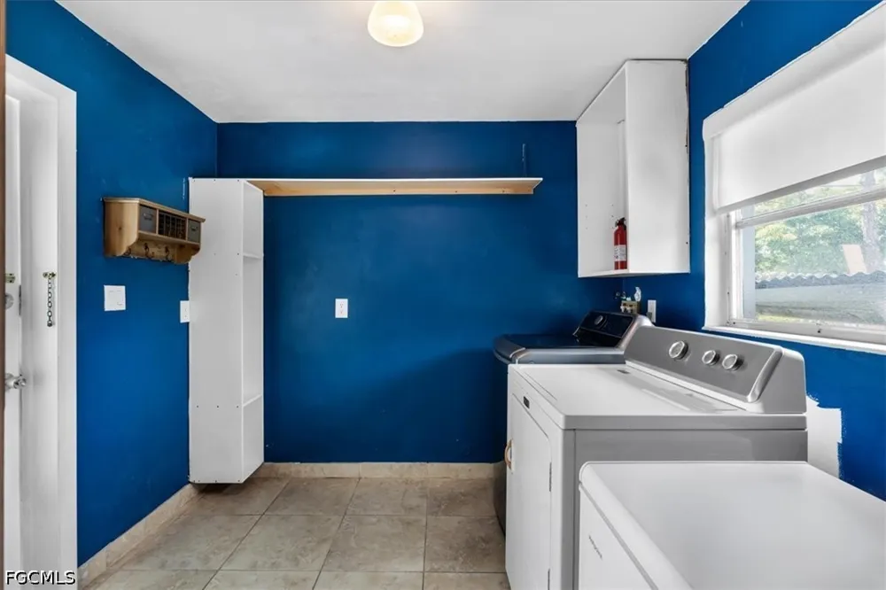 Chandler Avenue Fort Myers, FL 33907