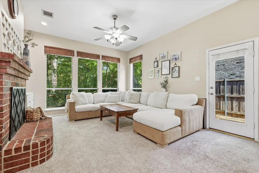 1621 Nicole Lane Garland, TX 75040