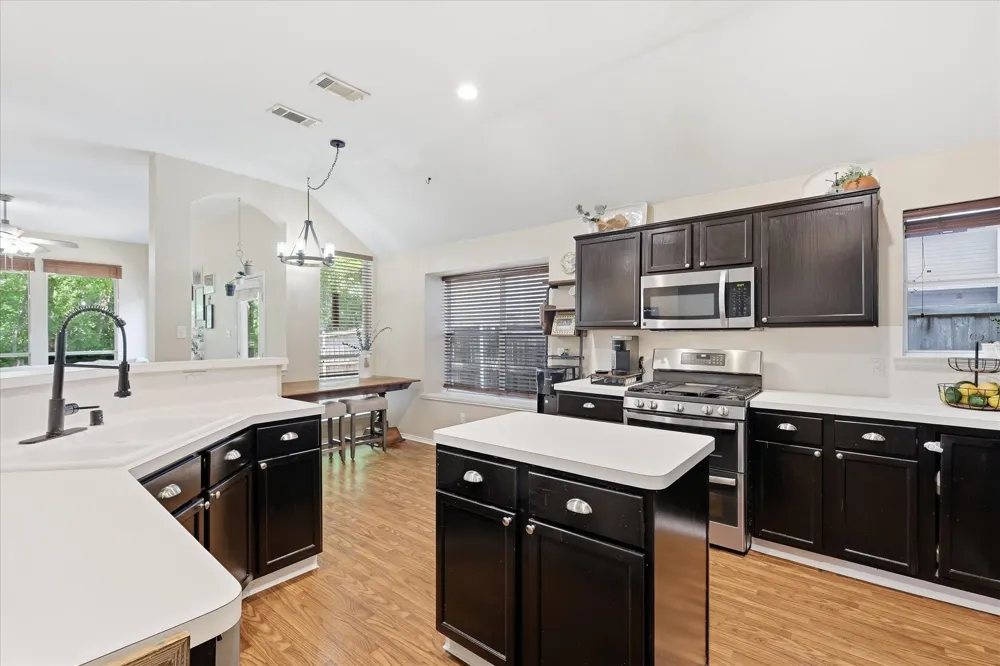 1621 Nicole Lane Garland, TX 75040
