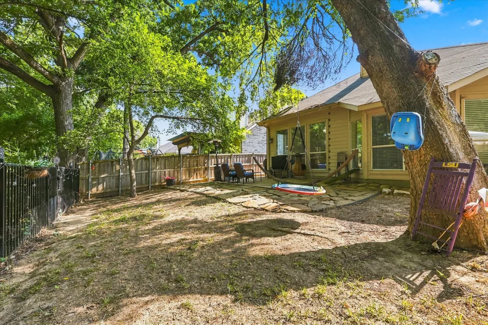 1621 Nicole Lane Garland, TX 75040