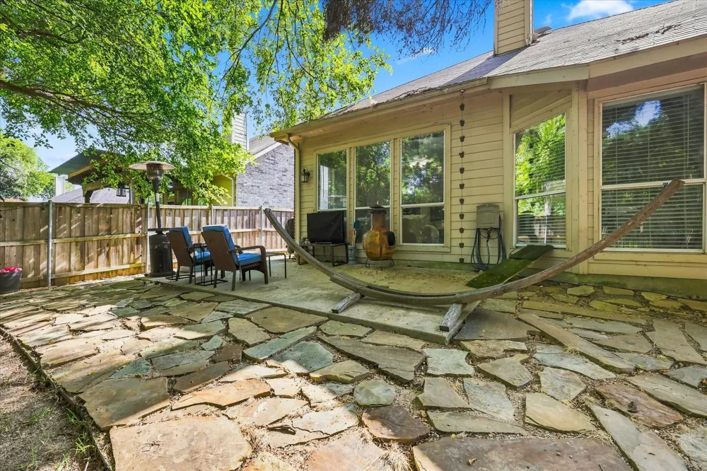 1621 Nicole Lane Garland, TX 75040