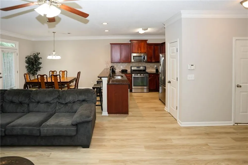 7116 Blairs View Court #7 Austell, GA 30168