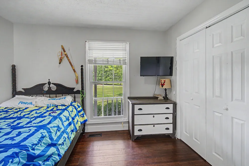 356 Lee Rd Cottontown, TN 37048