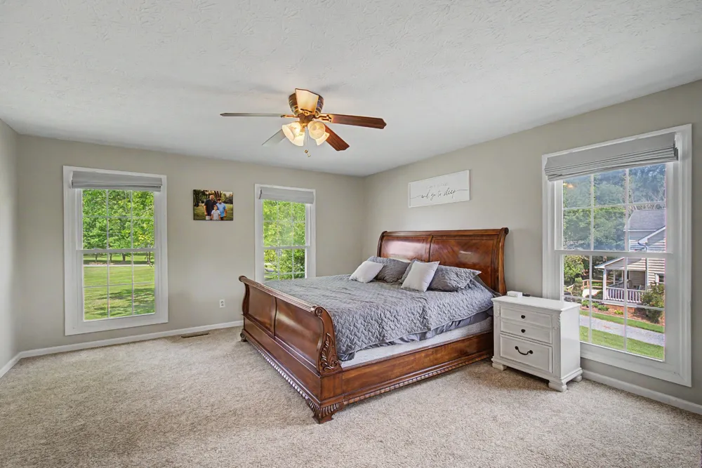 356 Lee Rd Cottontown, TN 37048