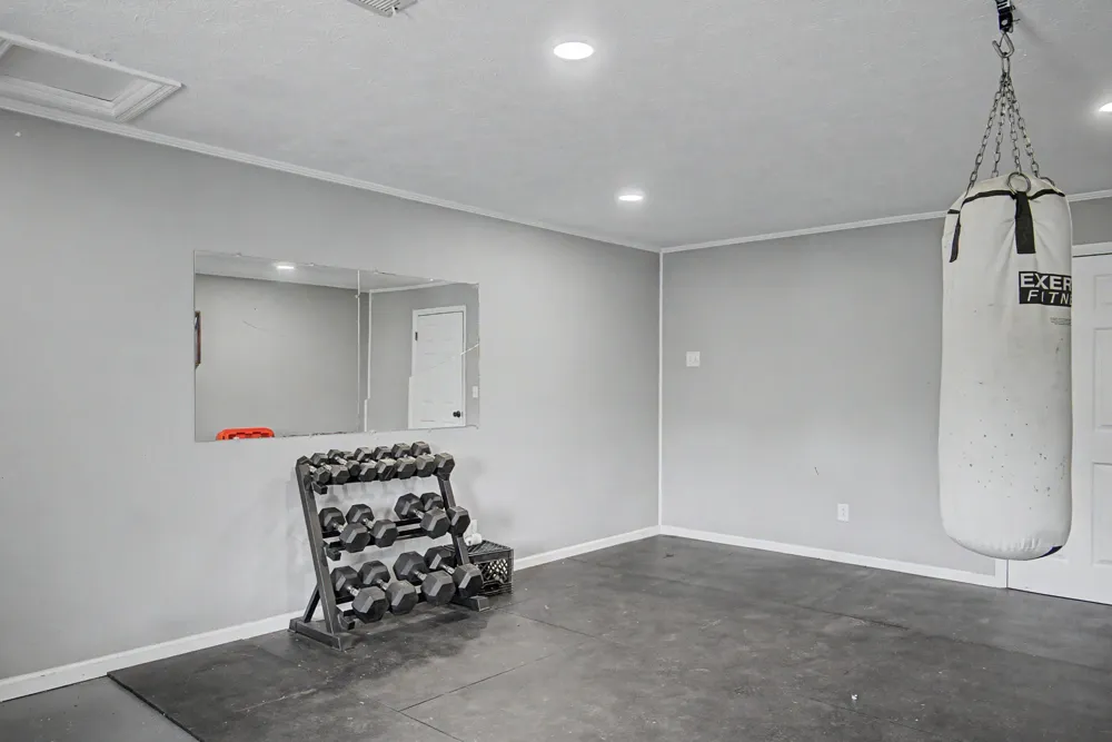 356 Lee Rd Cottontown, TN 37048