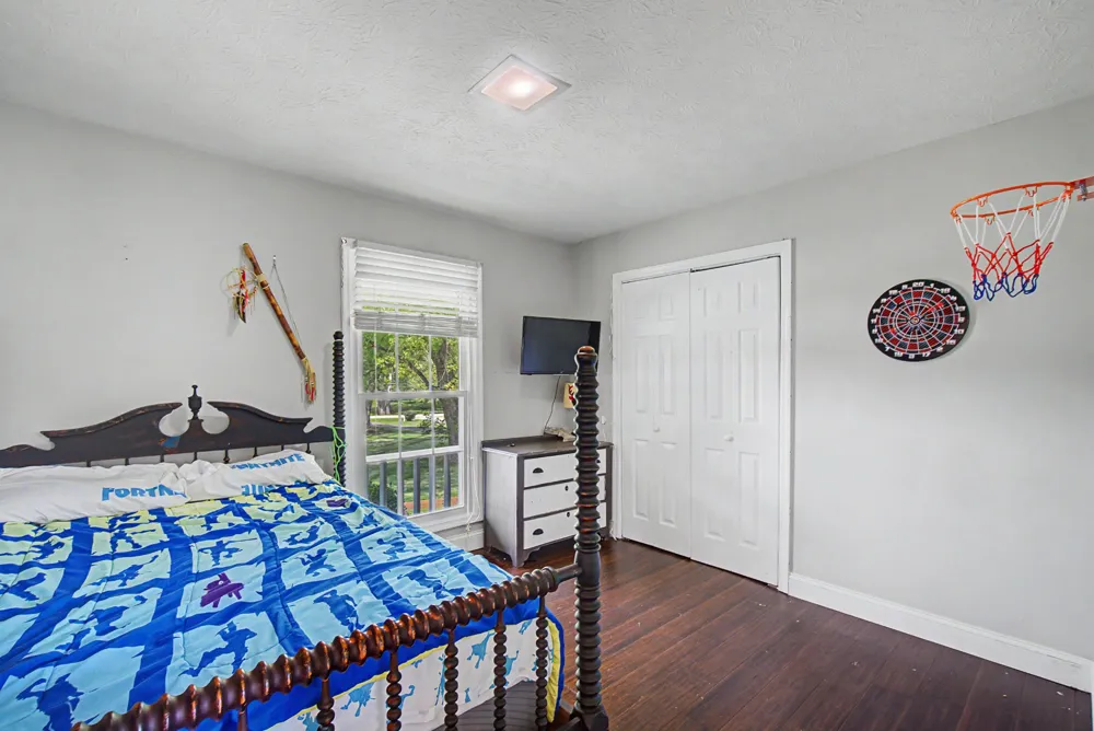 356 Lee Rd Cottontown, TN 37048
