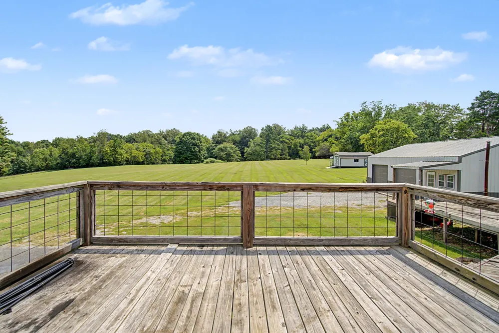 356 Lee Rd Cottontown, TN 37048