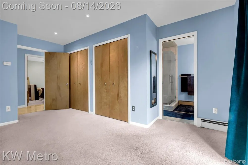 3050 Indian Lake Road Addison Township, MI 48370