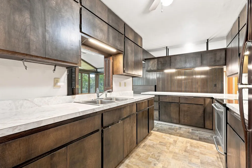 1216 Elm Street S Moorhead, MN 56560