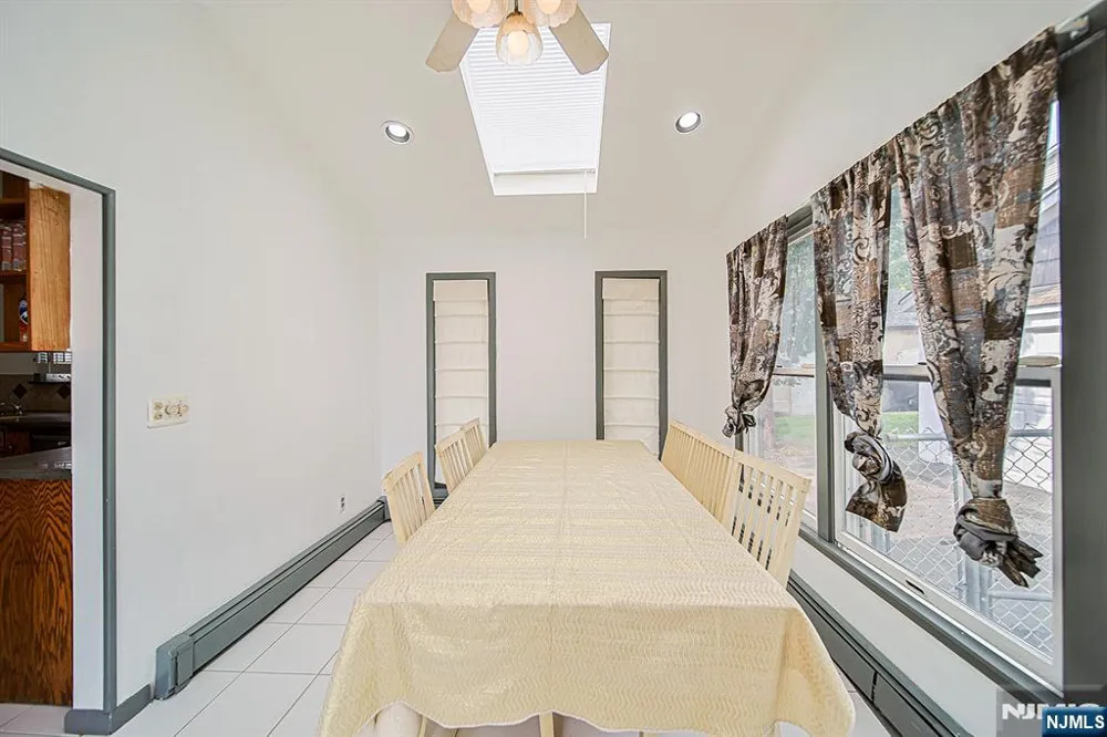 709 Kingsland Avenue Ridgefield, NJ 07657
