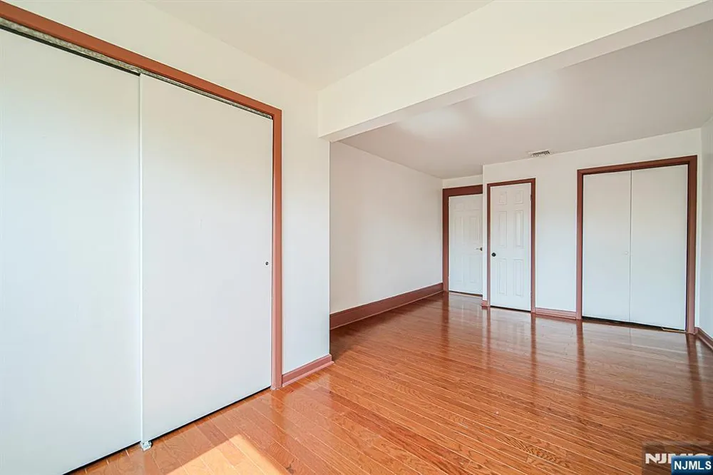 709 Kingsland Avenue Ridgefield, NJ 07657