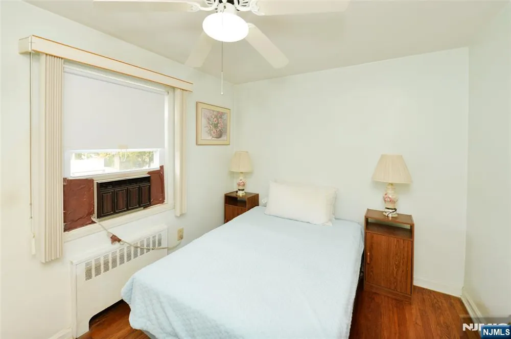 151 Hickory Avenue Bergenfield, NJ 07621
