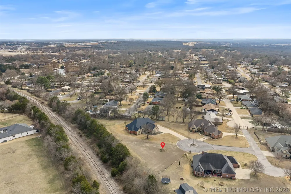 2205 Torrey Pines Drive Ardmore, OK 73401