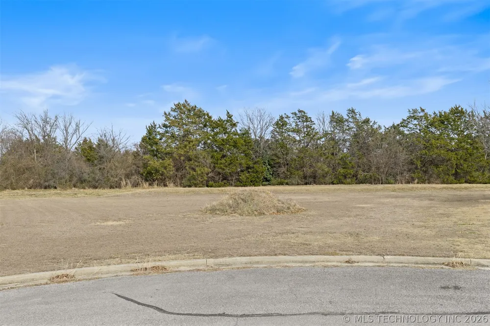 2205 Torrey Pines Drive Ardmore, OK 73401