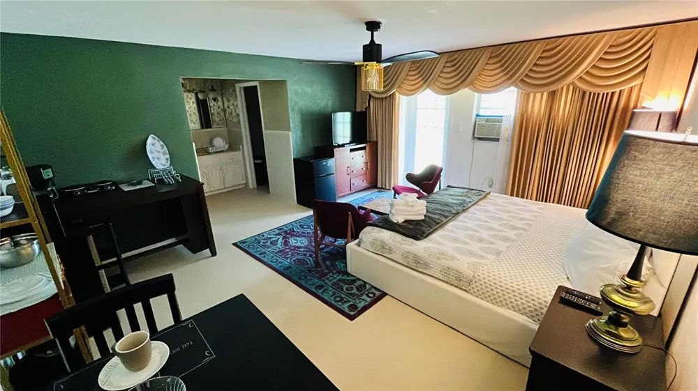 230 BAY MEADOW ROAD Longwood, FL 32750