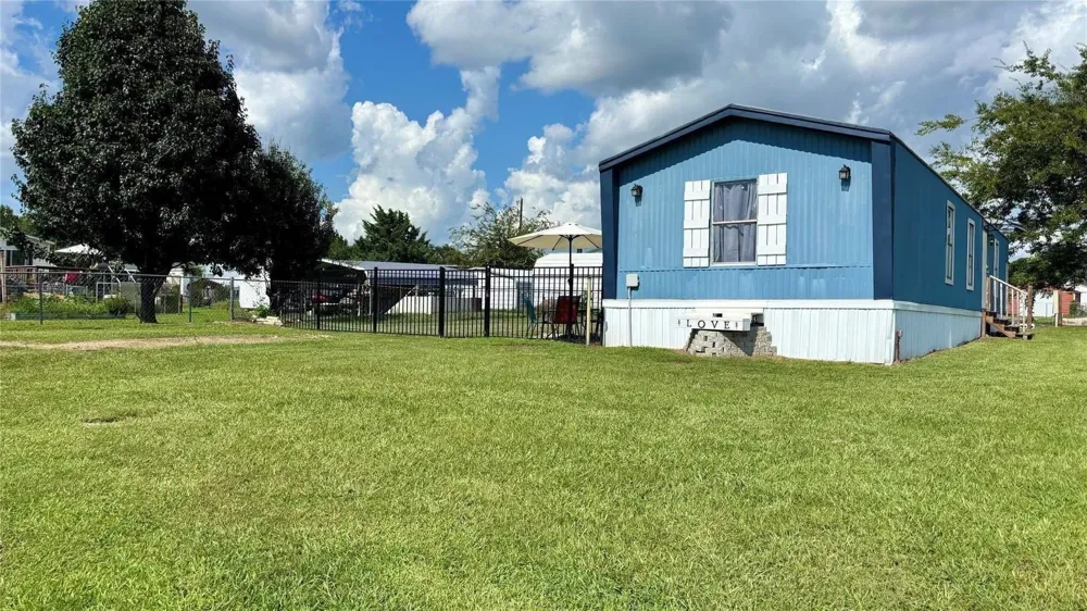 232 White Dove Drive Quitman, TX 75783