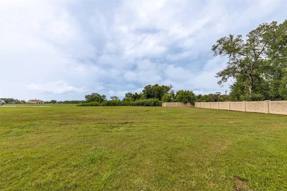 62 Alexandra Way Circle Richmond, TX 77469