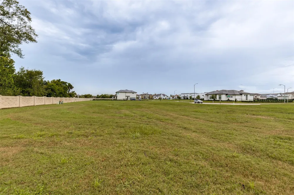 62 Alexandra Way Circle Richmond, TX 77469