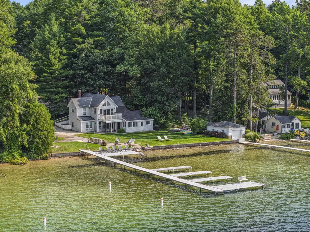 9321 Long Lake Road Long Lake Township, MI 49684