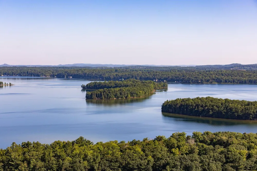 9321 Long Lake Road Long Lake Township, MI 49684