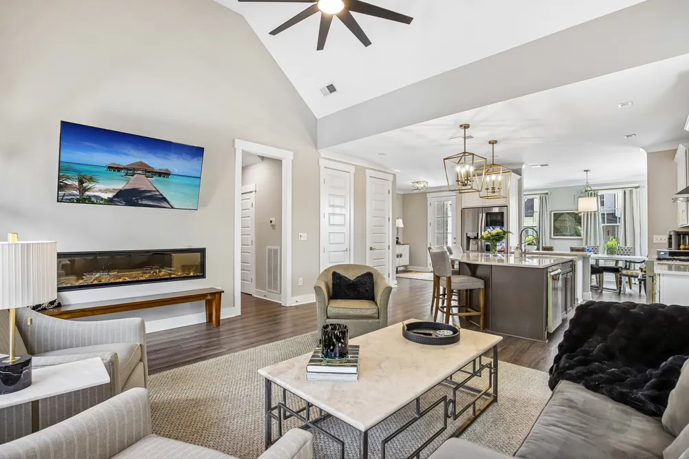 2033 Blackstone Dr Hendersonville, TN 37075