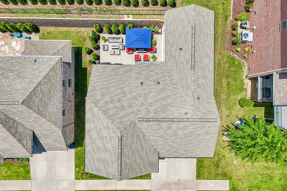 2033 Blackstone Dr Hendersonville, TN 37075