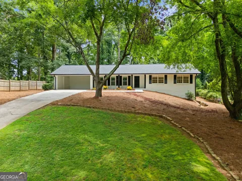 1415 Driftwood CT