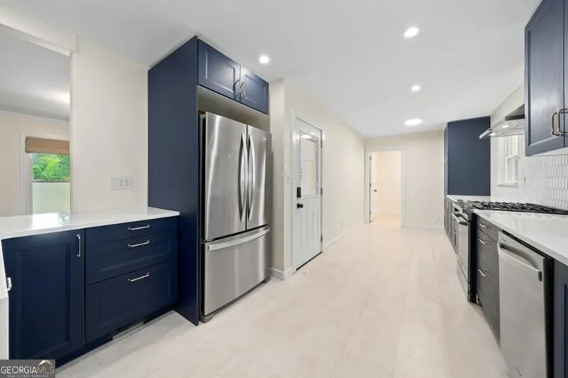 1415 Driftwood CT Roswell, GA 30075