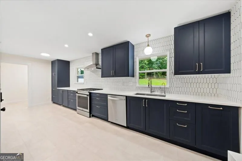 1415 Driftwood CT Roswell, GA 30075