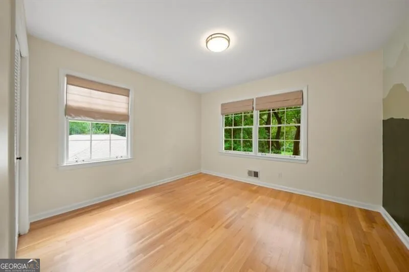 1415 Driftwood CT Roswell, GA 30075