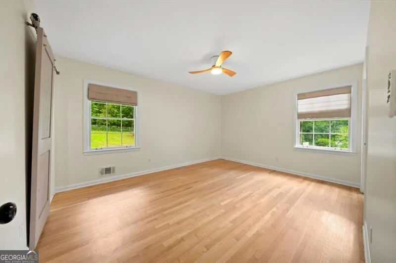 1415 Driftwood CT Roswell, GA 30075