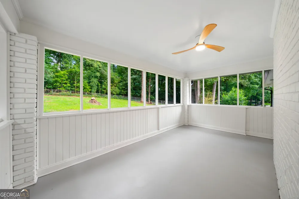 1415 Driftwood CT Roswell, GA 30075