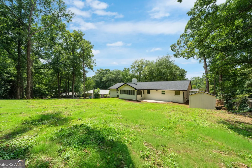 1415 Driftwood CT Roswell, GA 30075