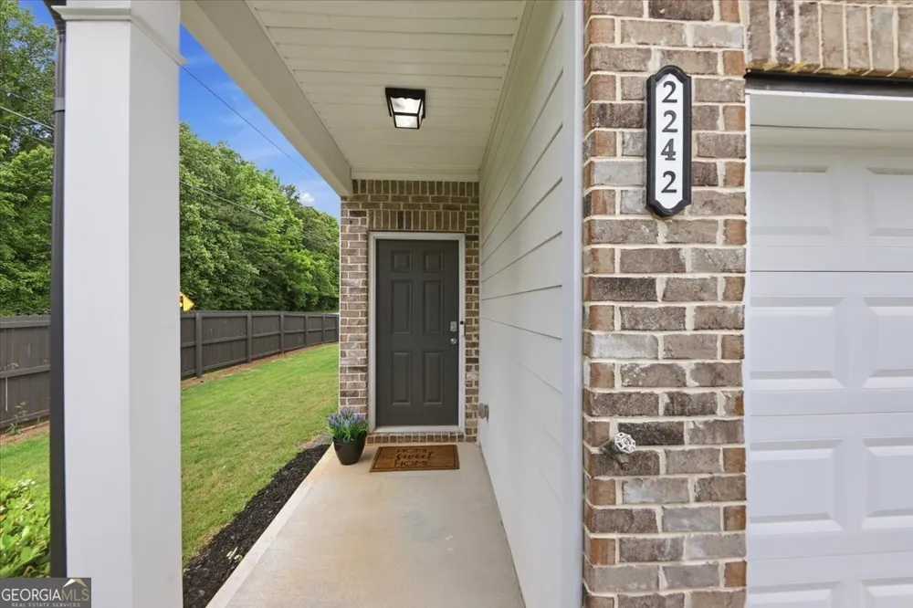 2242 Justify LN Lithonia, GA 30058