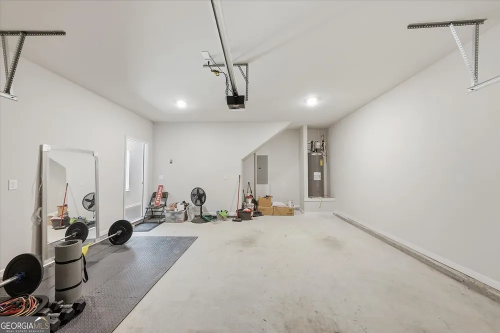 2242 Justify LN Lithonia, GA 30058