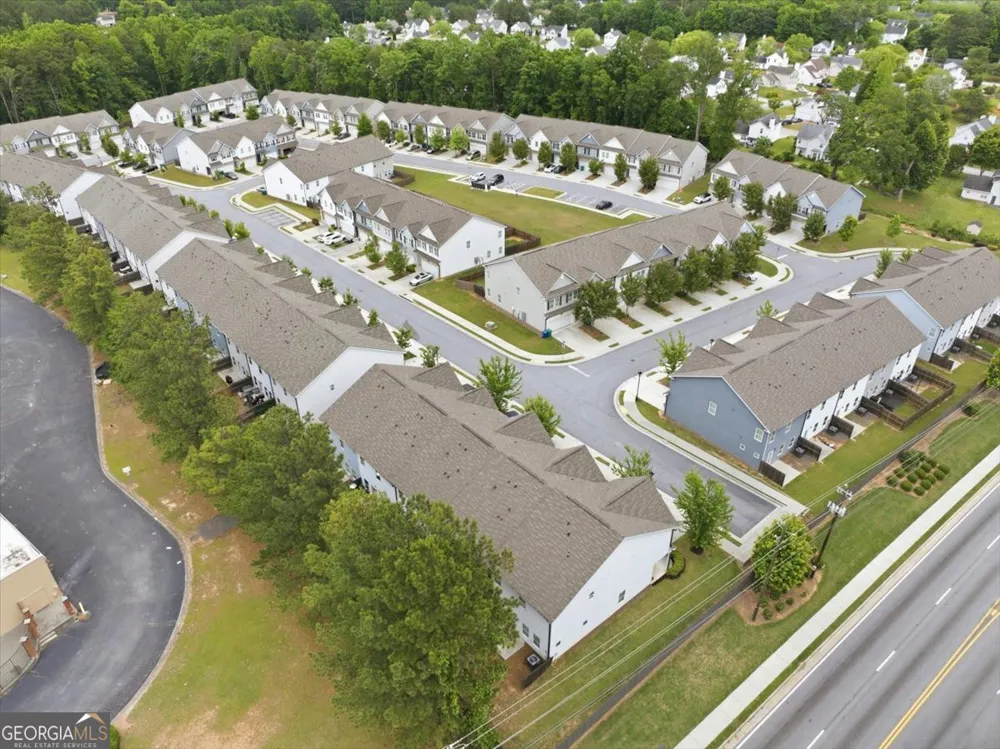 2242 Justify LN Lithonia, GA 30058