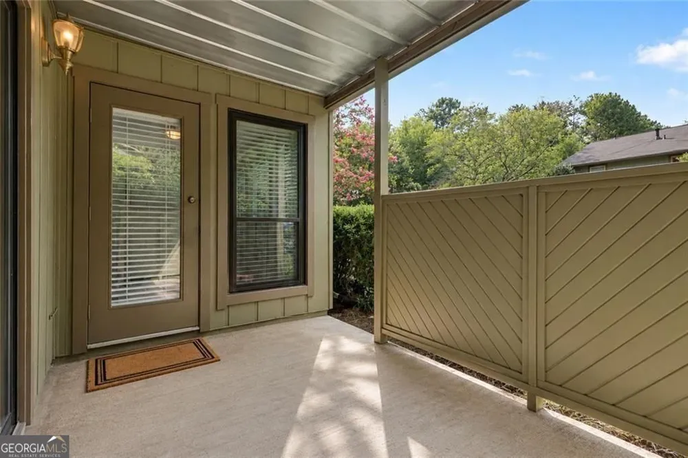 101 Dunbar DR Dunwoody, GA 30338