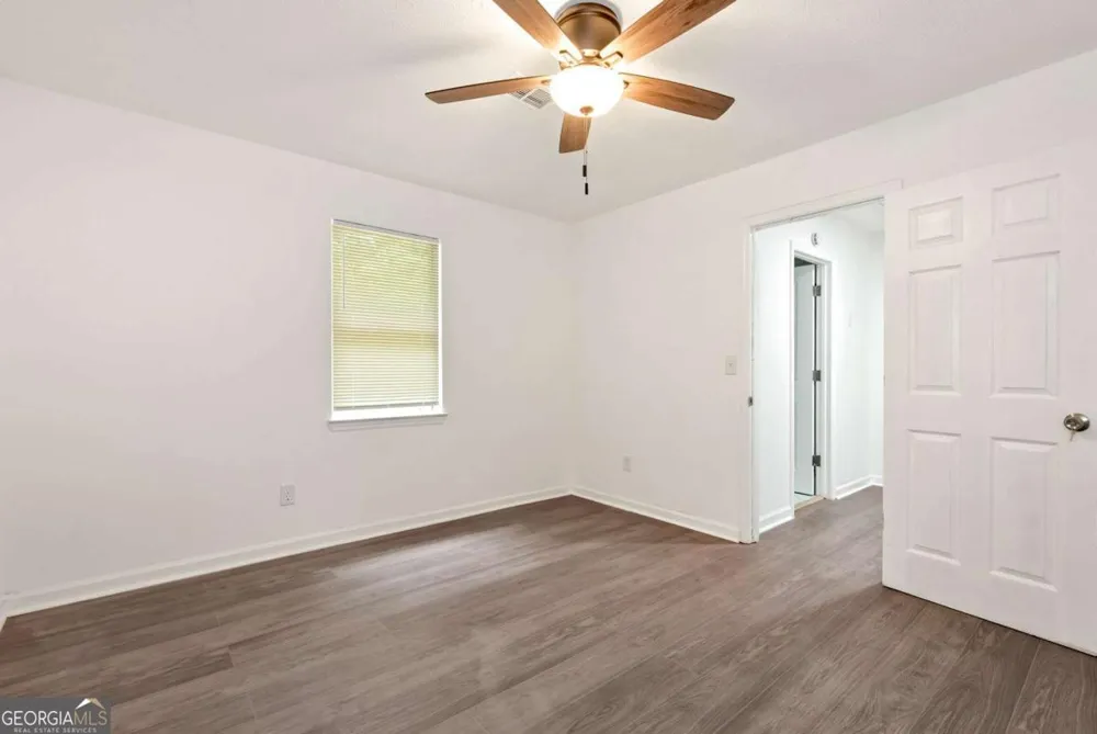 556 Sunfield DR NW Lilburn, GA 30047