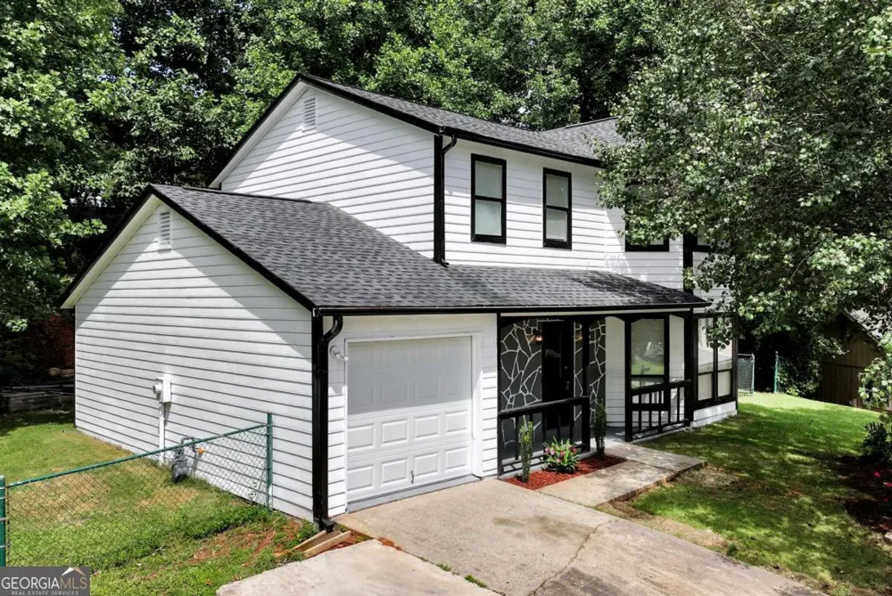 556 Sunfield DR NW Lilburn, GA 30047