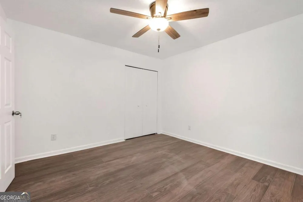 556 Sunfield DR NW Lilburn, GA 30047