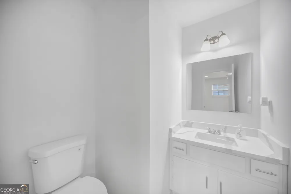 330 Quail RUN Roswell, GA 30076
