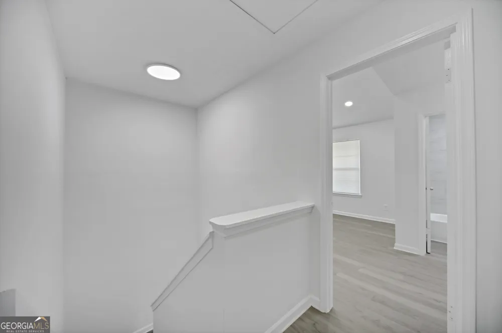 330 Quail RUN Roswell, GA 30076